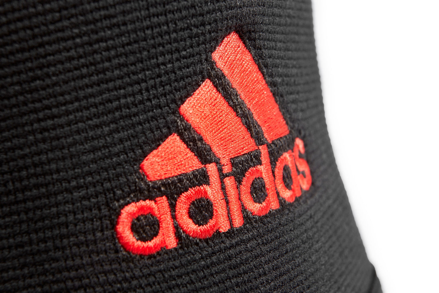 soporte de rodilla adidas negro