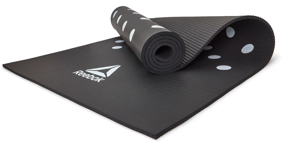 mat para fitness reebok negro con puntos blancos